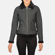 
细节特写 of Buckled Collar & Zipper Hardware on Sherilyn B-3 Distressed Black Leather Bomber Jacket