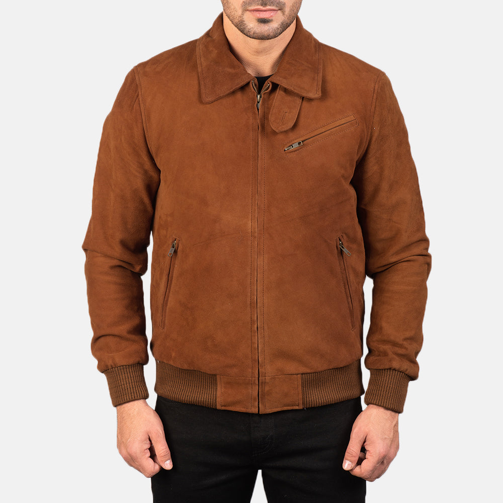 Close-Up Detail of Shirt &amp; Zipper Hardware on Men's Tomchi 浅褐色 Suede 真皮夹克 男士