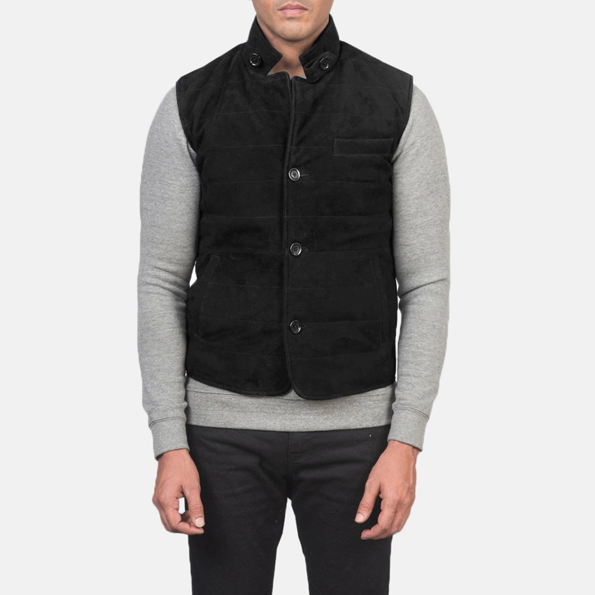 
细节特写 of Notch with removable throat latch & Button Hardware on Tony 经典黑 Suede Vest 男士