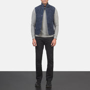 Tony Blue Suede Vest 男士 - 展示利落袖形与运动流线轮廓的侧身轮廓