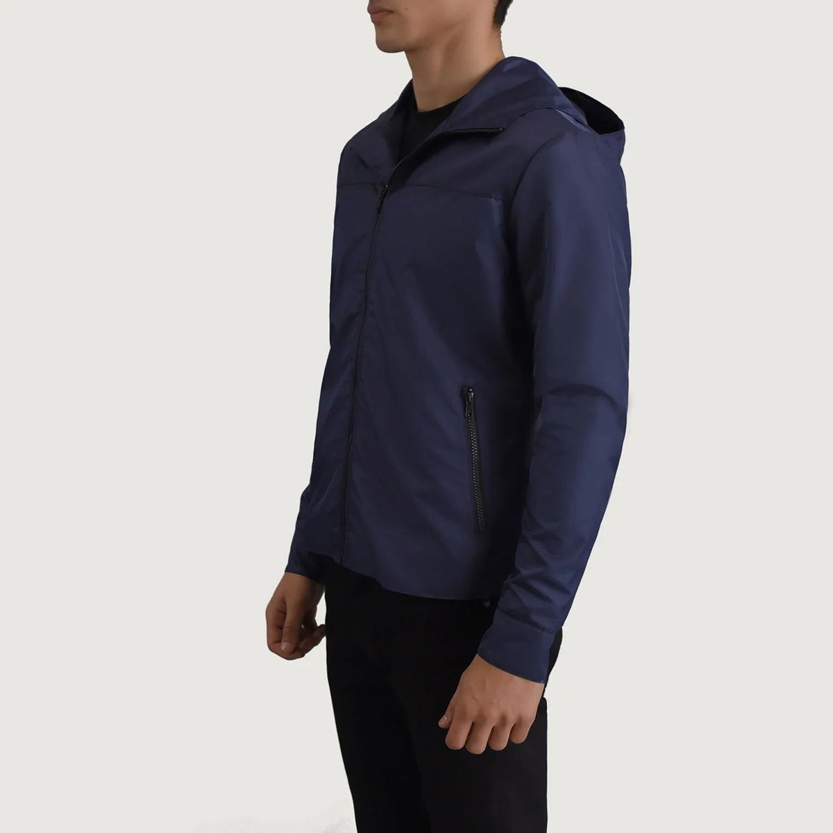 
Blue Full-Grain Leather Hooded Jacket - 展现肩线贴合与利落下摆的背部视角