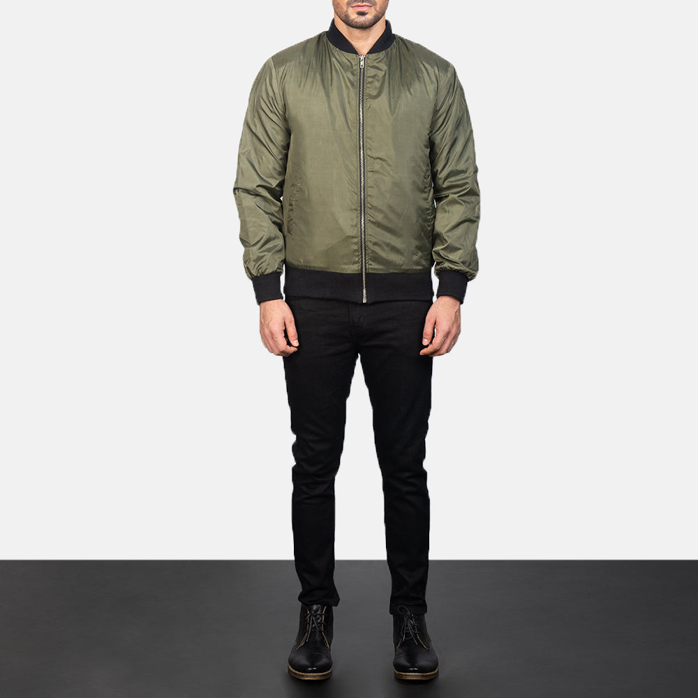 Men's Zack Green 真皮飞行员夹克 男士 - Lateral Side Profile View Showing Sleeve Cut &amp; Athletic Taper Fit